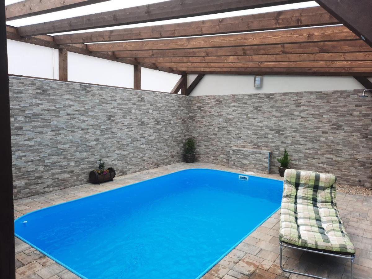 Rudník Rodinny Pension U Soudku מראה חיצוני תמונה